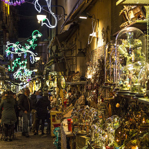 mercatini_di_natale_a_napoli_san_gregorio_armeno_2